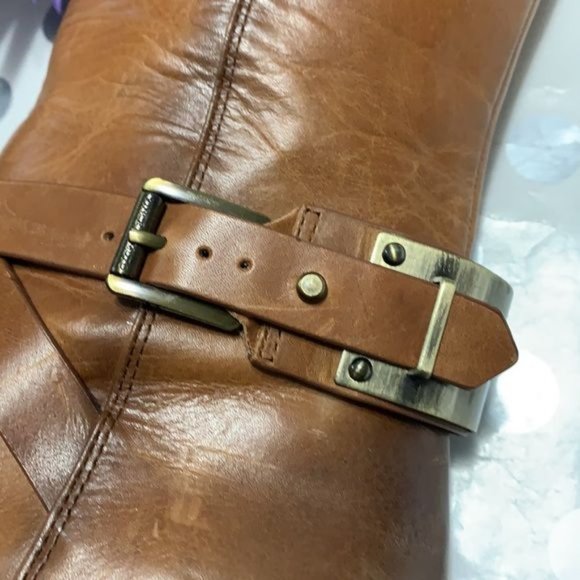 VINCE CAMUTO - Picture 4 of 14